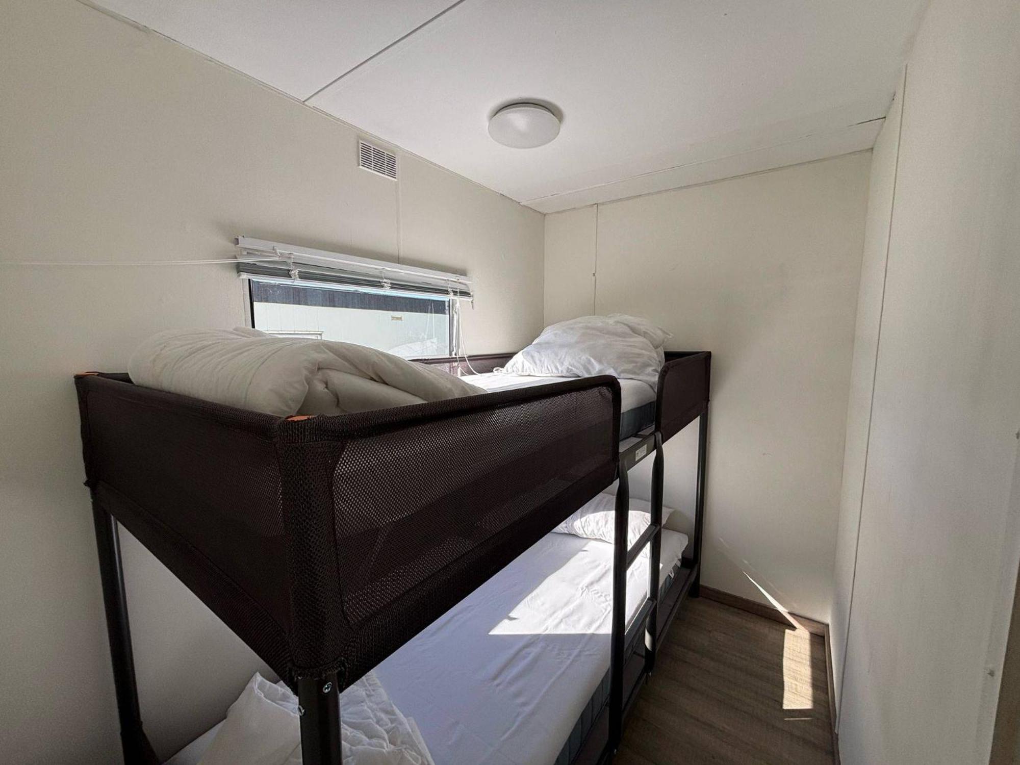 Mobile Home Au Camping New Vennepark Harendijk Εξωτερικό φωτογραφία